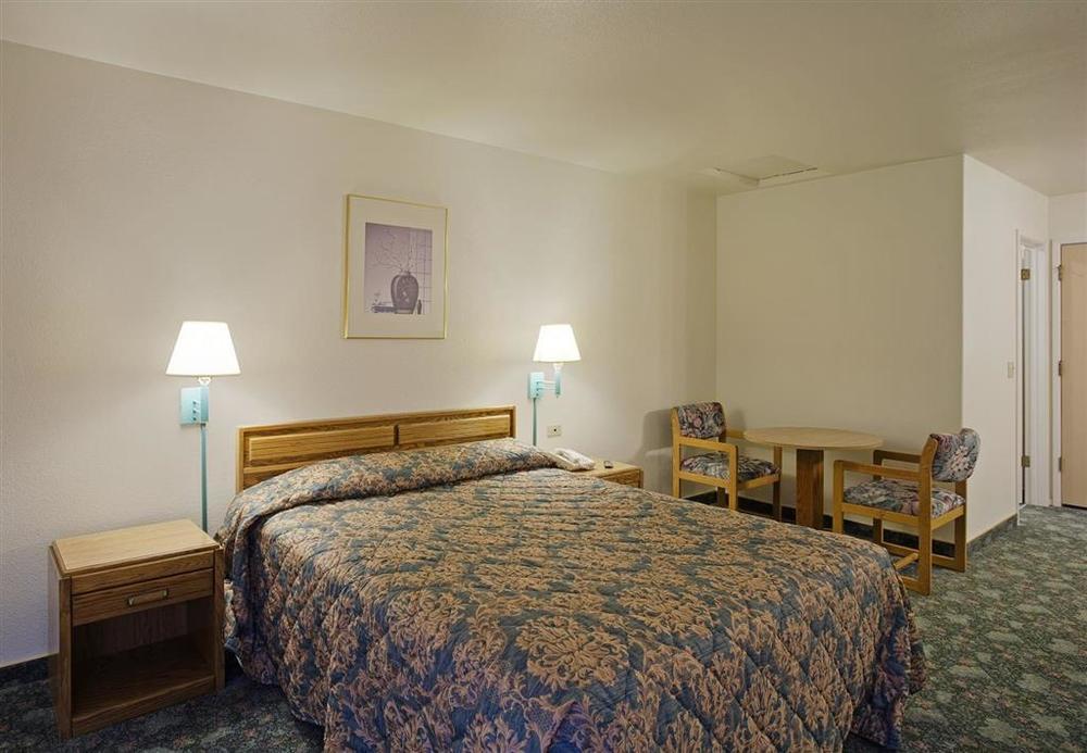 Pacific Best Inn Seaside Bilik gambar